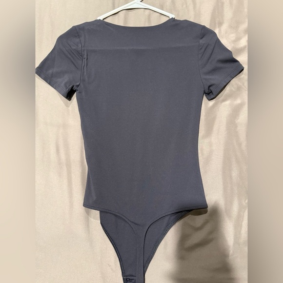 ARITZIA CONTOUR CREW BODY SUIT - Picture 2 of 4